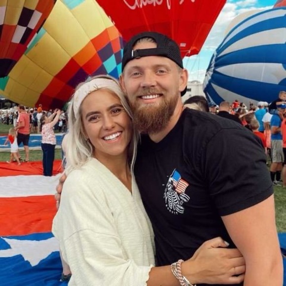 Meet your Posher, Carson william - Picture 1 of 1